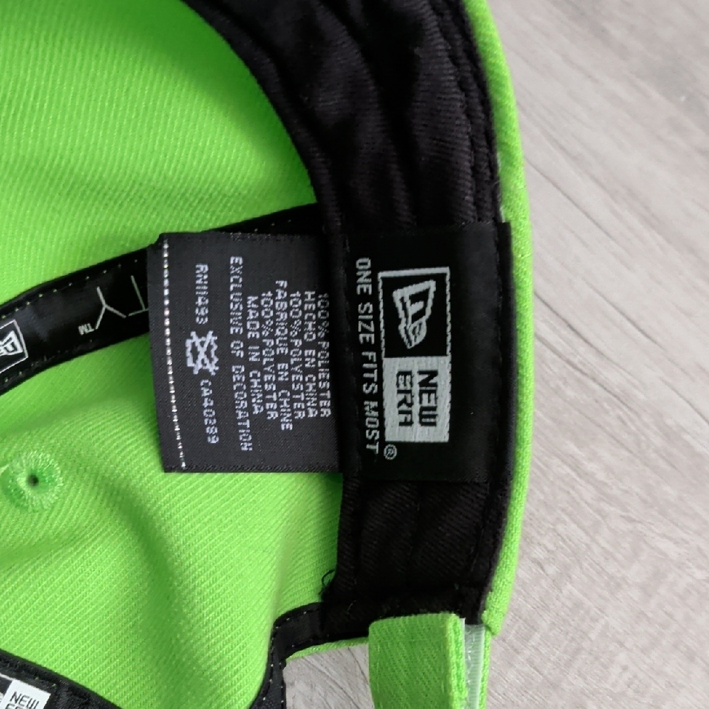 New Era Lime Green Cap with Logo - Picture 4 of 8